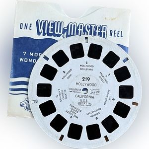 🎈2/$20 - VIEW-MASTER 219 “HOLLYWOOD. California, U.S.A.” Reel.